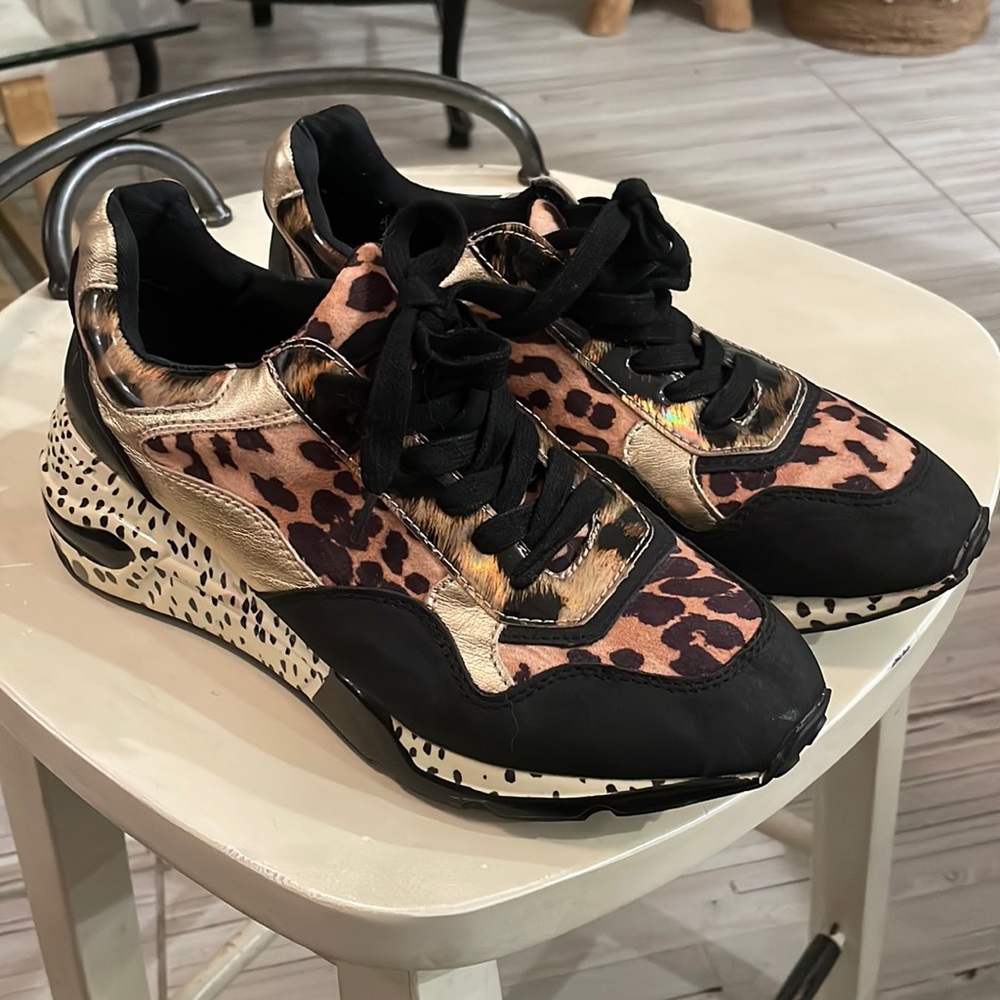 Steve Madden shoes